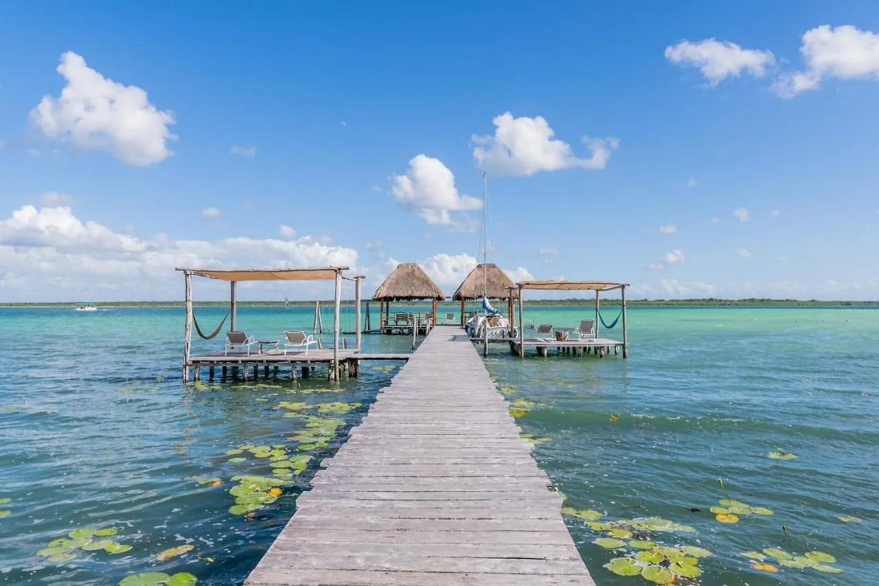 Lagoon Special Suite: Bikes & Kayaks! Bacalar Apartamento